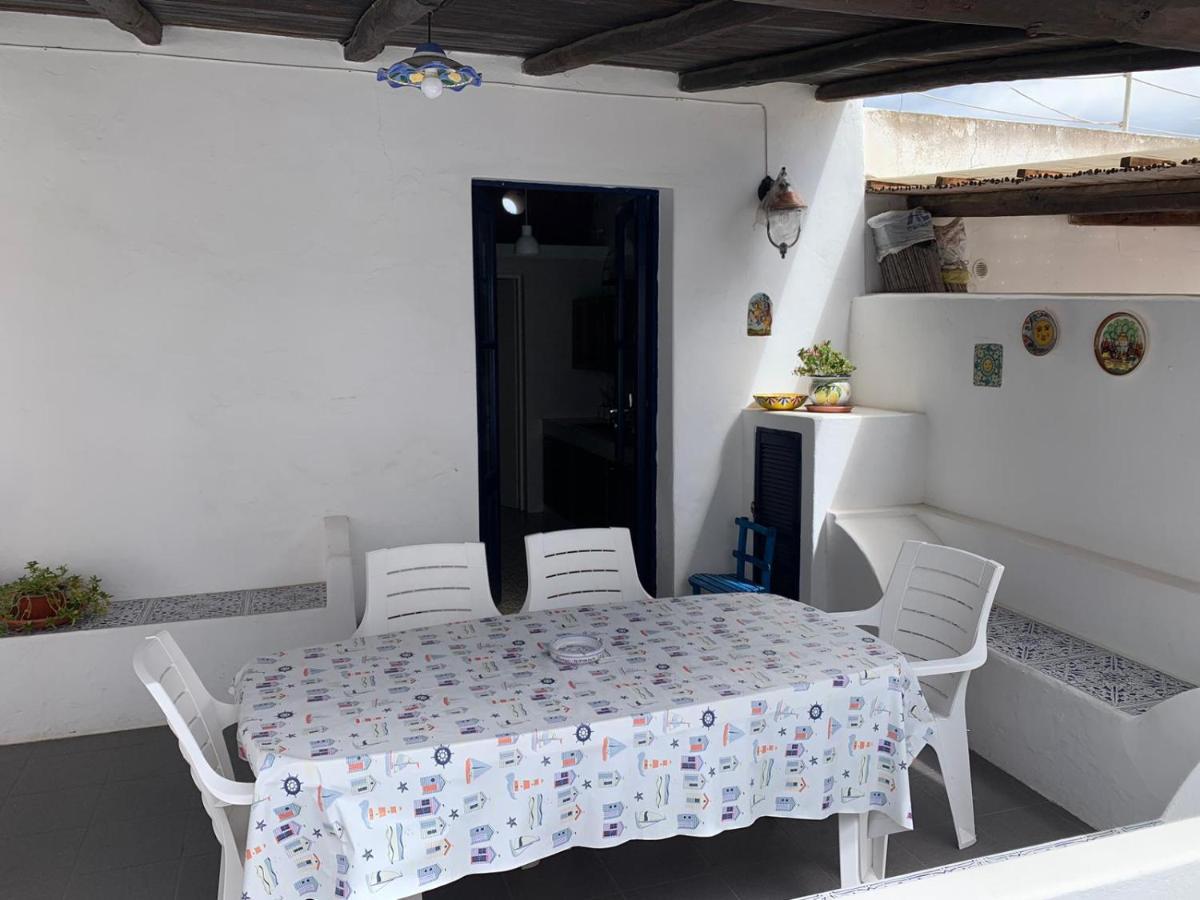 דירות Casa Cristian סטרומבולי מראה חיצוני תמונה