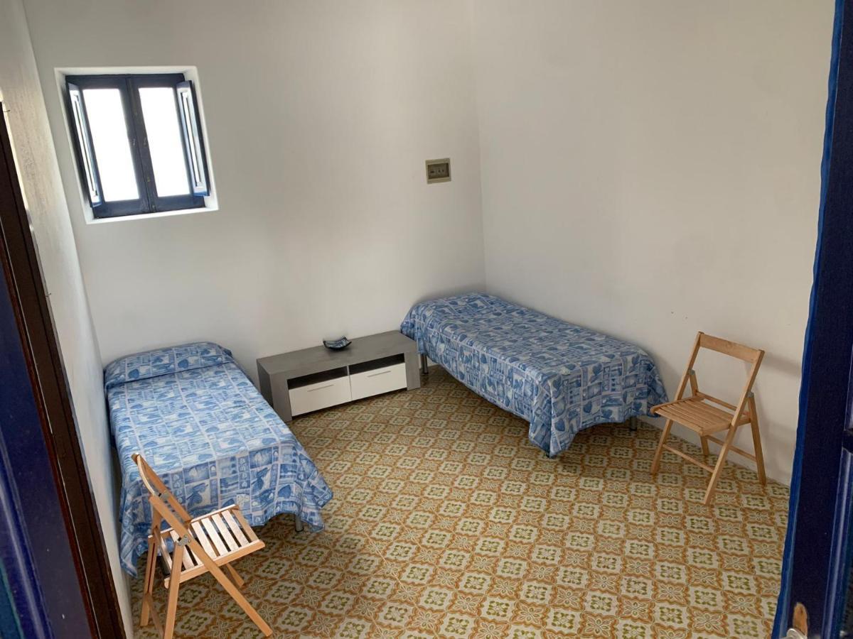 דירות Casa Cristian סטרומבולי מראה חיצוני תמונה